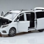 Mercedes V-Class W447 V260L Balts Mercedes 1:18 QALCN89911149 Metāls - image 2 of 8