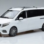Mercedes V-Class W447 V260L Balts Mercedes 1:18 QALCN89911149 Metāls