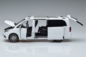 Mercedes V-Class W447 V260L Balts OEM 1:18 QALCN89911149 Metāls — attēls 5 no 8