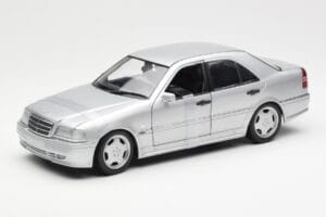 Mercedes C36 AMG W202 Sudrabs UT Models 1:18