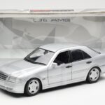 Mercedes C36 AMG W202 Sudrabs UT Models 1:18 - image 6 of 6