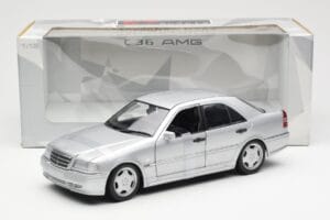 Mercedes C36 AMG W202 Sudrabs UT Models 1:18 180035000 Metāls — attēls 6 no 6