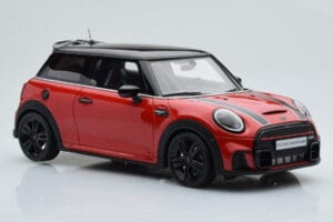 Mini Cooper S JCW F56 Sarkans Otto 1:18 OT984 Sveķi — attēls 4 no 6