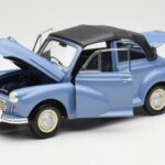 Morris Minor Kabriolets Zils Minichamps 1:18 - image 2 of 8