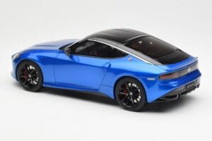 Nissan Fairlady Z Z35 Bayside Zils GT Spirit 1:18 GT387 Sveķi — attēls 5 no 6