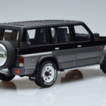 Nissan Patrol GR Y60 Pelēks Otto 1:18 - image 2 of 6