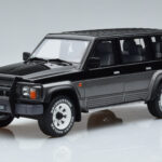 Nissan Patrol GR Y60 Pelēks Otto 1:18