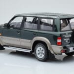 Nissan Patrol GR Y61 Zaļš Otto 1:18 - image 4 of 5