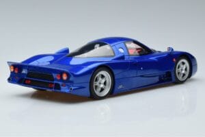 Nissan R390 GT1 Road Car GT Spirit 1:18 GT403 Sveķi — attēls 2 no 6
