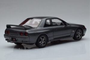 Nissan Skyline GT-R BNR32 Nismo Pelēks Otto 1:18 OT411 Sveķi — attēls 2 no 6