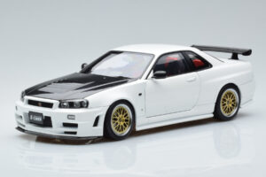 Nissan Skyline GT-R R34 Nismo Z-Tune Balts MotorHelix 1:18