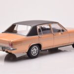 Opel Diplomat B Bēšs Metaliks MCG 1:18 - image 2 of 6