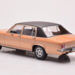 Opel Diplomat B Bēšs Metaliks MCG 1:18 - image 5 of 6