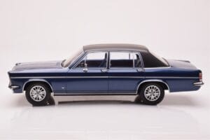 Opel Diplomat B Tumši Zils Metaliks MCG 1:18 MCG18336 Metāls — attēls 3 no 6