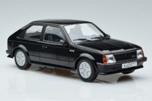 Opel Kadett D GTE Melns MCG 1:18 MCG18270 Metāls — attēls 4 no 6
