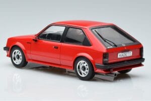 Opel Kadett D GTE Sarkans MCG 1:18 MCG18269 Metāls — attēls 5 no 6