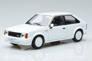 Opel Kadett D GTE Balts MCG 1:18 MCG18268 Metāls