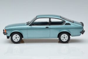 Opel Kadett C Rallye Winterfest Norev 1:18 183654 Metāls — attēls 3 no 6
