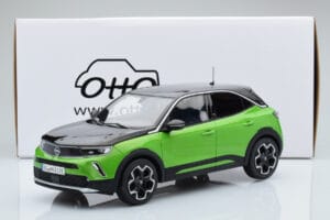 Opel Mokka-e GS Line Matcha Zaļš Otto 1:18 OT435 Sveķi — attēls 5 no 5