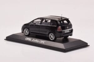Opel Zafira B OPC Melns Minichamps 1:43 1799622 Metāls — attēls 3 no 4