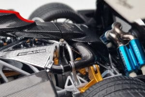 Pagani Zonda Cinque Balts Benny Almost Real 1:18 850601001 Metāls — attēls 10 no 12