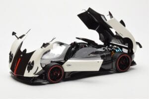 Pagani Zonda Cinque Roadster Balts Benny Almost Real 1:18 850611001 Metāls — attēls 2 no 8
