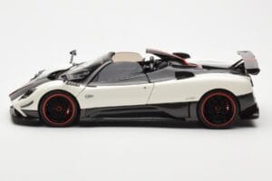 Pagani Zonda Cinque Roadster Balts Benny Almost Real 1:18 850611001 Metāls — attēls 4 no 8