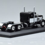 Peterbilt 350 Melns IXO 1:43 TR114 - image 2 of 6