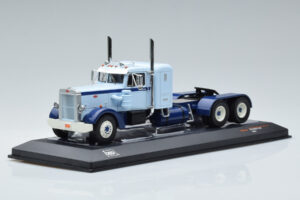 Peterbilt 350 Zils IXO 1:43 TR133