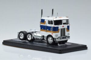 Peterbilt 352 H Balts IXO 1:43 TR078 Metāls — attēls 4 no 6