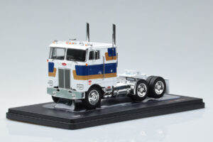 Peterbilt 352 H Balts IXO 1:43 TR078