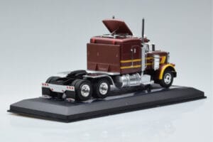 Peterbilt 359 Brūns IXO 1:43 TR043 Metāls — attēls 2 no 6