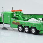 Peterbilt 359 Wrecker Road Service Zaļš IXO 1:43 - image 5 of 5
