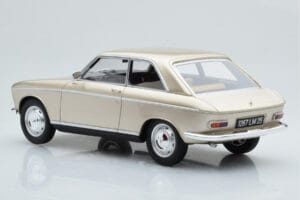 Peugeot 204 Coupe Bēšs Otto 1:18 OT1024 Sveķi — attēls 5 no 6