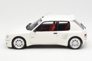 Peugeot 205 Dimma Balts Otto 1:18 OT681 Sveķi — attēls 3 no 6