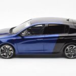 Peugeot 308 GTI Magnetic Zils Melns Otto 1:18 - image 3 of 6
