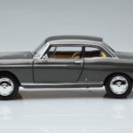 Peugeot 404 Coupe Graphite Pelēks Norev 1:18 - image 4 of 7
