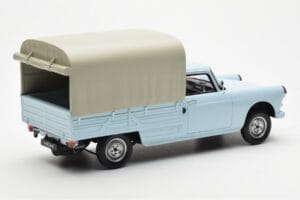 Peugeot 404 Pickup Bache Pasteļzils Otto 1:18 OT1036 Sveķi — attēls 2 no 6
