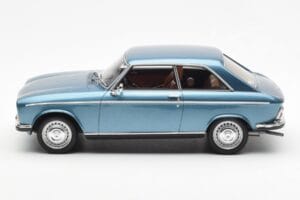 Peugeot 304 S Coupe Zils Otto 1:18 OT449 Sveķi — attēls 3 no 6