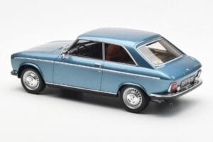 Peugeot 304 S Coupe Zils Otto 1:18 OT449 Sveķi — attēls 5 no 6