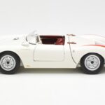 Porsche 550 Spyder 70 Gadu Izdevums Balts Schuco 1:18 - image 4 of 8