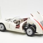 Porsche 550 Spyder 70 Gadu Izdevums Balts Schuco 1:18 - image 5 of 8
