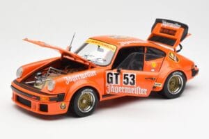 Porsche 911 934 Jagermeister 1977 Schuco 1:18 450033500 Metāls — attēls 2 no 8
