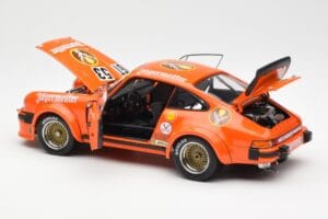 Porsche 911 934 Jagermeister 1977 Schuco 1:18 450033500 Metāls — attēls 5 no 8