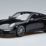 Porsche 911 991 Carrera 4 Black Edition GT Spirit 1:18 GT114 Sveķi