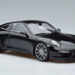 Porsche 911 991 Carrera 4 Black Edition GT Spirit 1:18 GT114 Sveķi - image 4 of 6