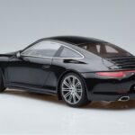 Porsche 911 991 Carrera 4 Black Edition GT Spirit 1:18 GT114 Sveķi - image 5 of 6