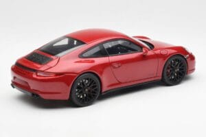 Porsche 911 991 Carrera GTS Carmine Sarkans Schuco 1:18 450039000 Metāls — attēls 3 no 8