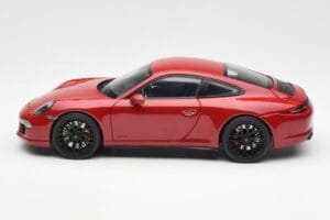 Porsche 911 991 Carrera GTS Carmine Sarkans Schuco 1:18 450039000 Metāls — attēls 4 no 8