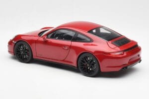 Porsche 911 991 Carrera GTS Carmine Sarkans Schuco 1:18 450039000 Metāls — attēls 7 no 8